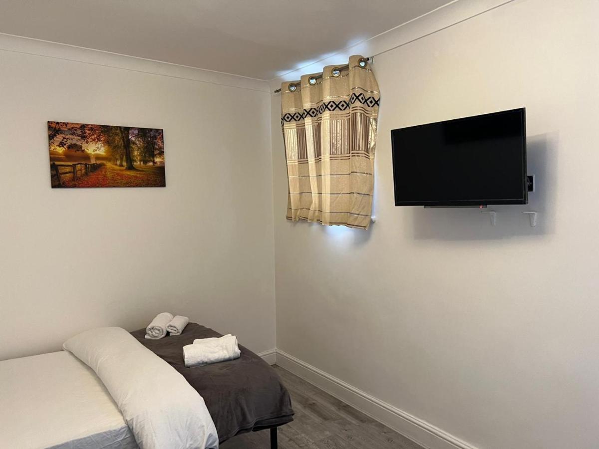 Апартаменты F4-Ground Floor Studio Fits 3 Near Paddington Лондон Экстерьер фото