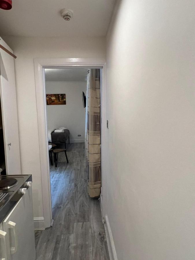 Апартаменты F4-Ground Floor Studio Fits 3 Near Paddington Лондон Экстерьер фото
